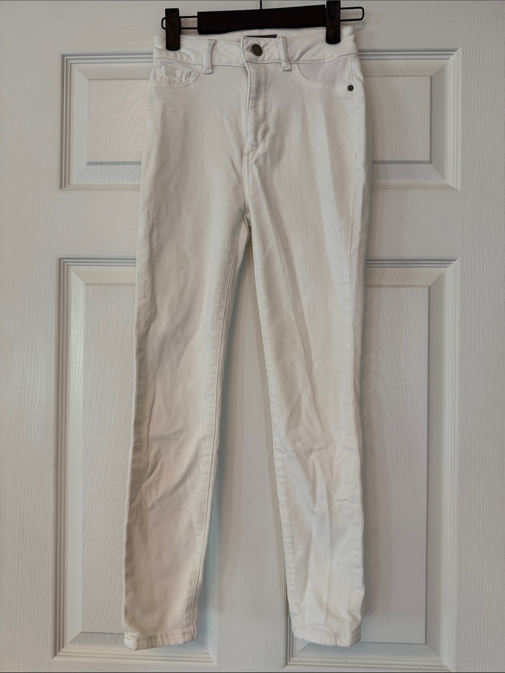 DL1961 White Skinny Jeans